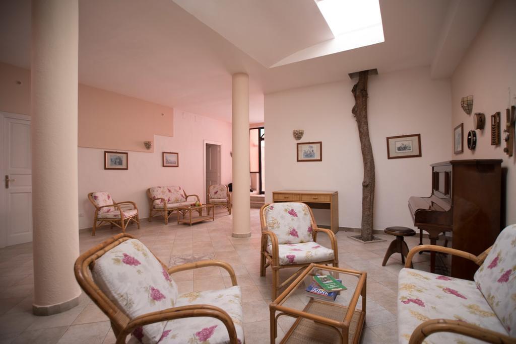 Hotel Il Nespolo Casamicciola Terme Exterior foto
